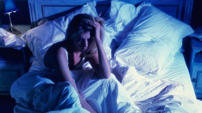 insomnie avec des vers dans le corps